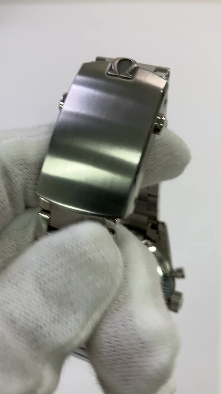 Omega Speedmaster stock 78564 — Clasp and bracelet from vendor video