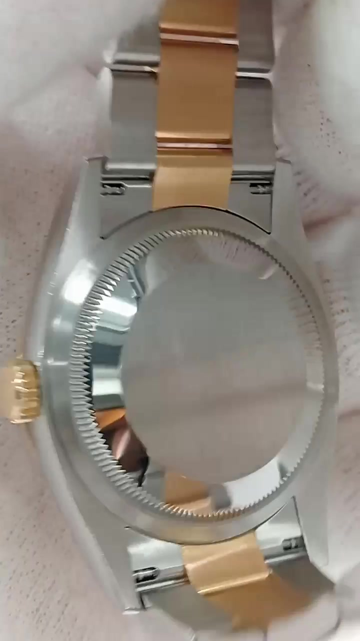 Rolex Datejust stock 79141 Caseback from vendor video