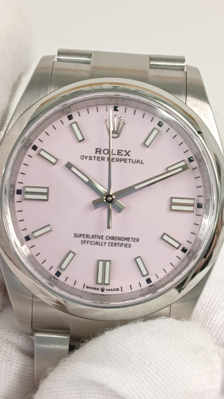 Rolex 126000 stock 82438 Front from vendor video