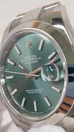 Rolex 126300 stock 82610 Front from vendor video
