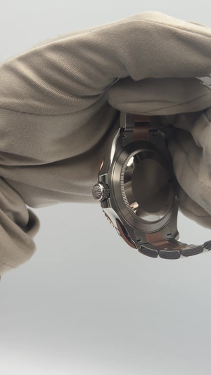Rolex stock 82691 Caseback and crown from vendor video
