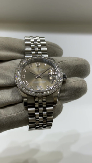 Rolex stock 84162 Front from vendor video