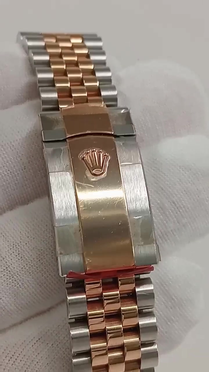 Rolex Datejust stock 84900 Clasp and bracelet from vendor video