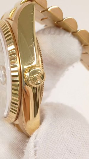 Rolex 18038 stock 85493 Crown side from vendor video