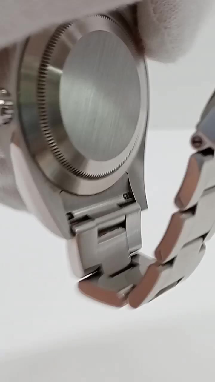 Rolex Oyster Perpetual 39mm Steel — Caseback; stock 85822