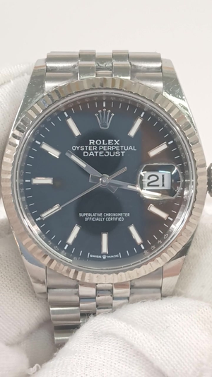 Rolex 126234 stock 86613 Front from vendor video