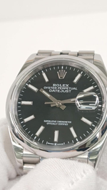 Rolex Datejust stock 87618 Front from vendor video