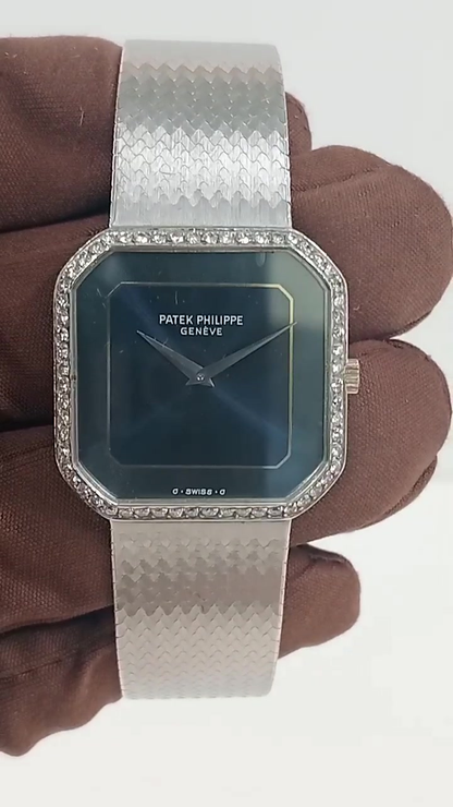 Patek Philippe Octagon stock 90811 — Front from vendor video