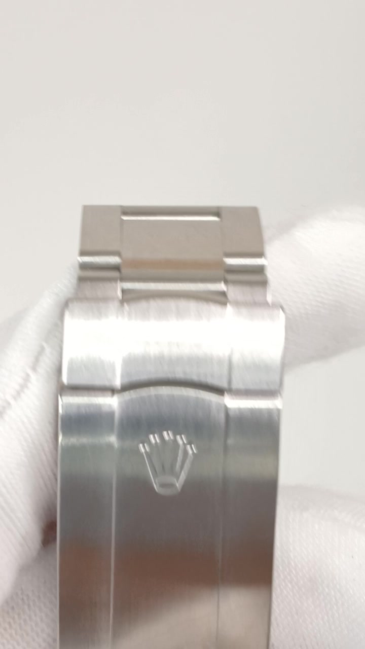 Rolex 134300 stock 90833 Clasp from vendor video