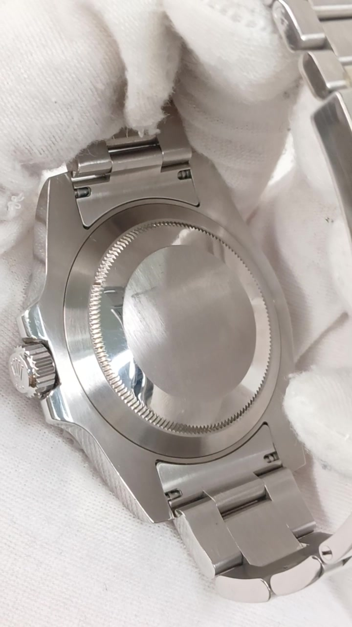 Rolex Submariner stock 92361 — Caseback from vendor video