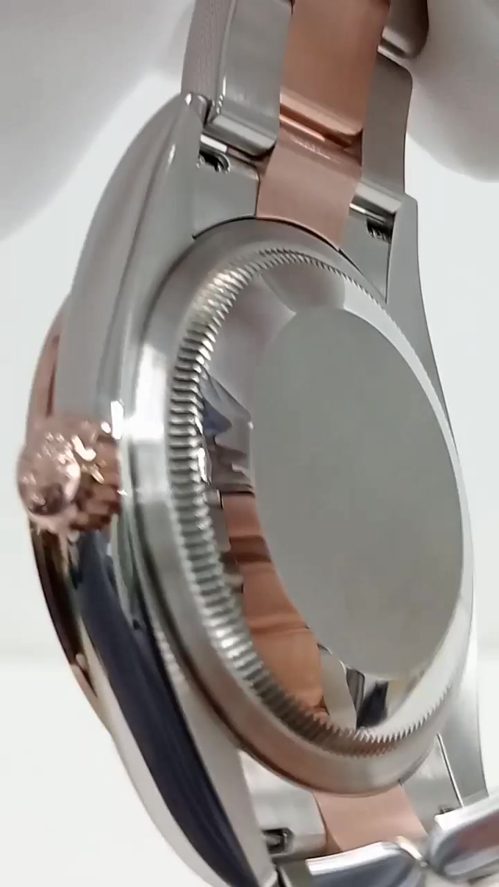 Rolex Datejust stock 94640 Caseback from vendor video