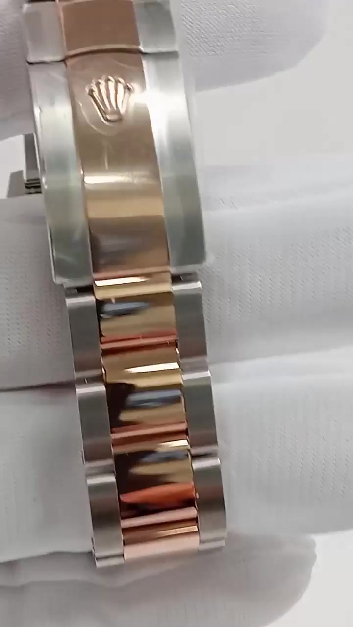 Rolex Datejust stock 94640 Clasp and bracelet from vendor video