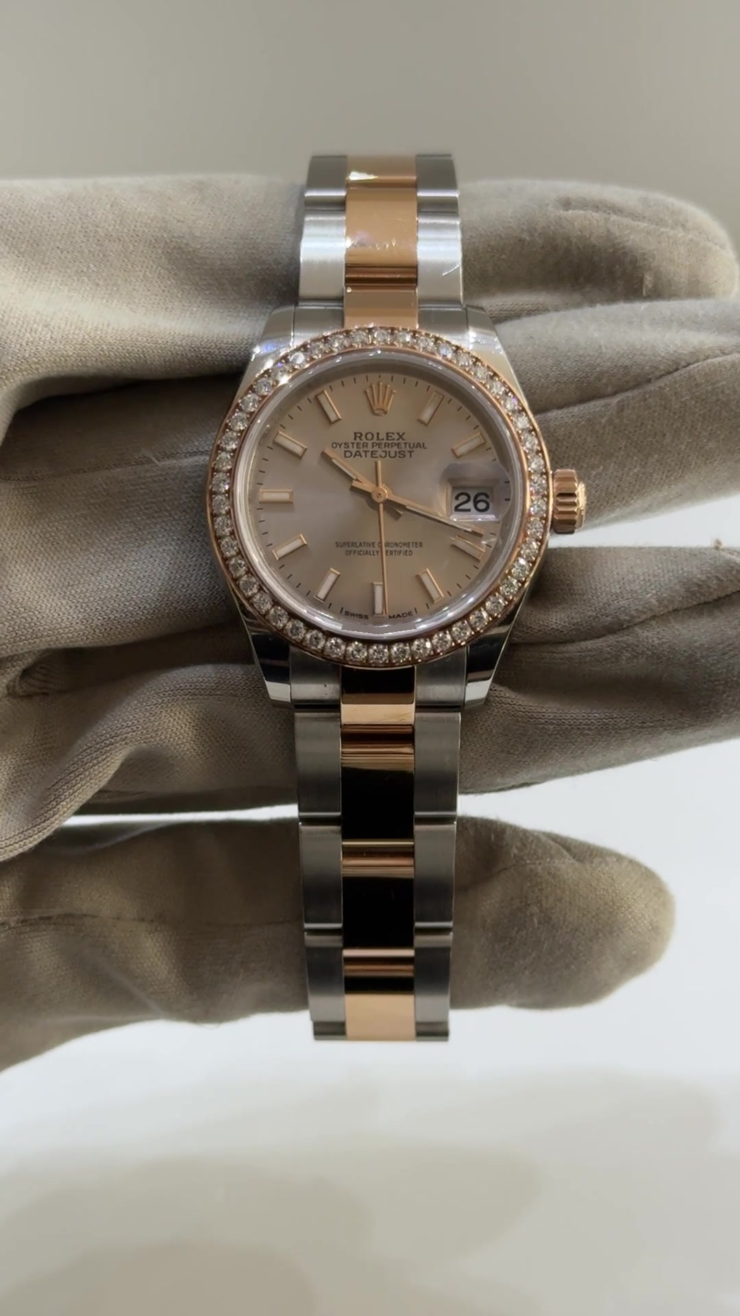 Rolex stock 95069 Front from vendor video