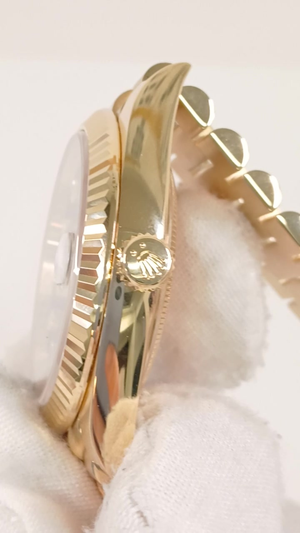 Rolex 228238 stock 95492 Crown side from vendor video