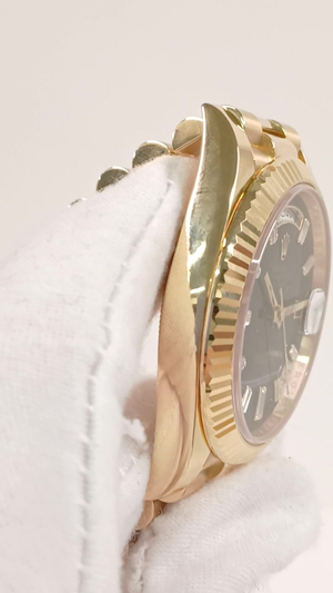 Rolex 228238A stock 95857 Case side from vendor video