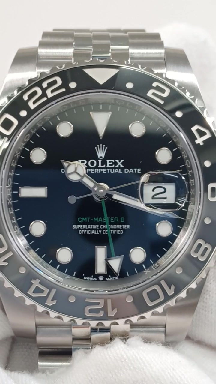 Rolex GMT-Master II Ref 126710GRNR stock 95890 Front from vendor video