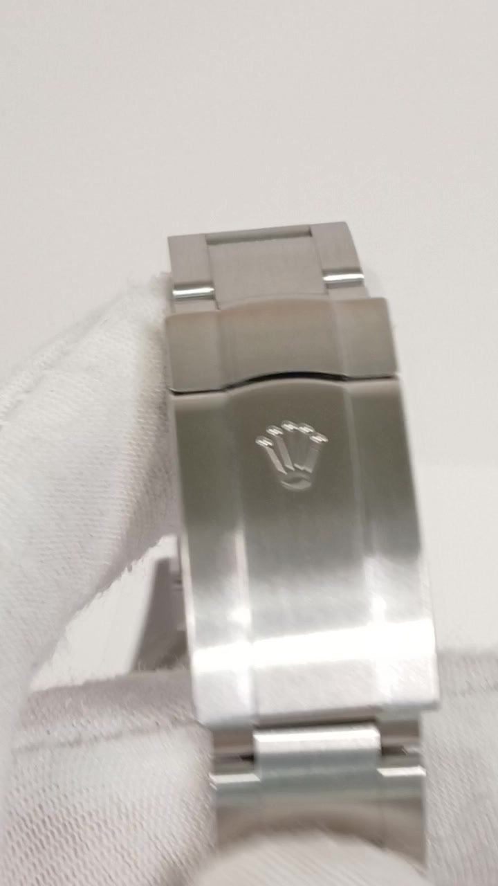 Rolex 126000 stock 97357 Clasp from vendor video
